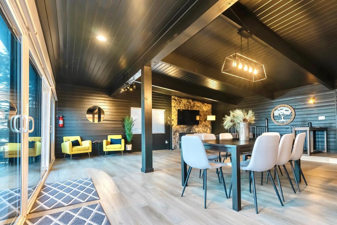 Updated Mountain Cabin Retreat With 180 Views Off Deck And Balcony Running Springs Exterior foto